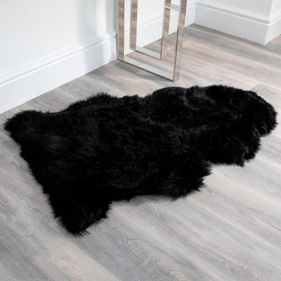 Ladson Sheepskin Rug In Black